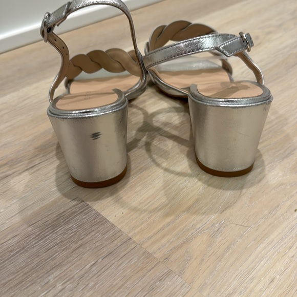 Stuart Weitzman heels silver /size 6 - Picture 2 of 3